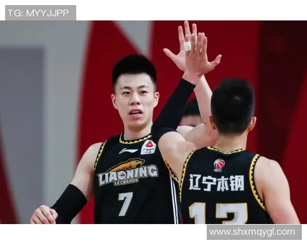 深圳篮球队反击战术解析与深度剖析助力球队崛起之路